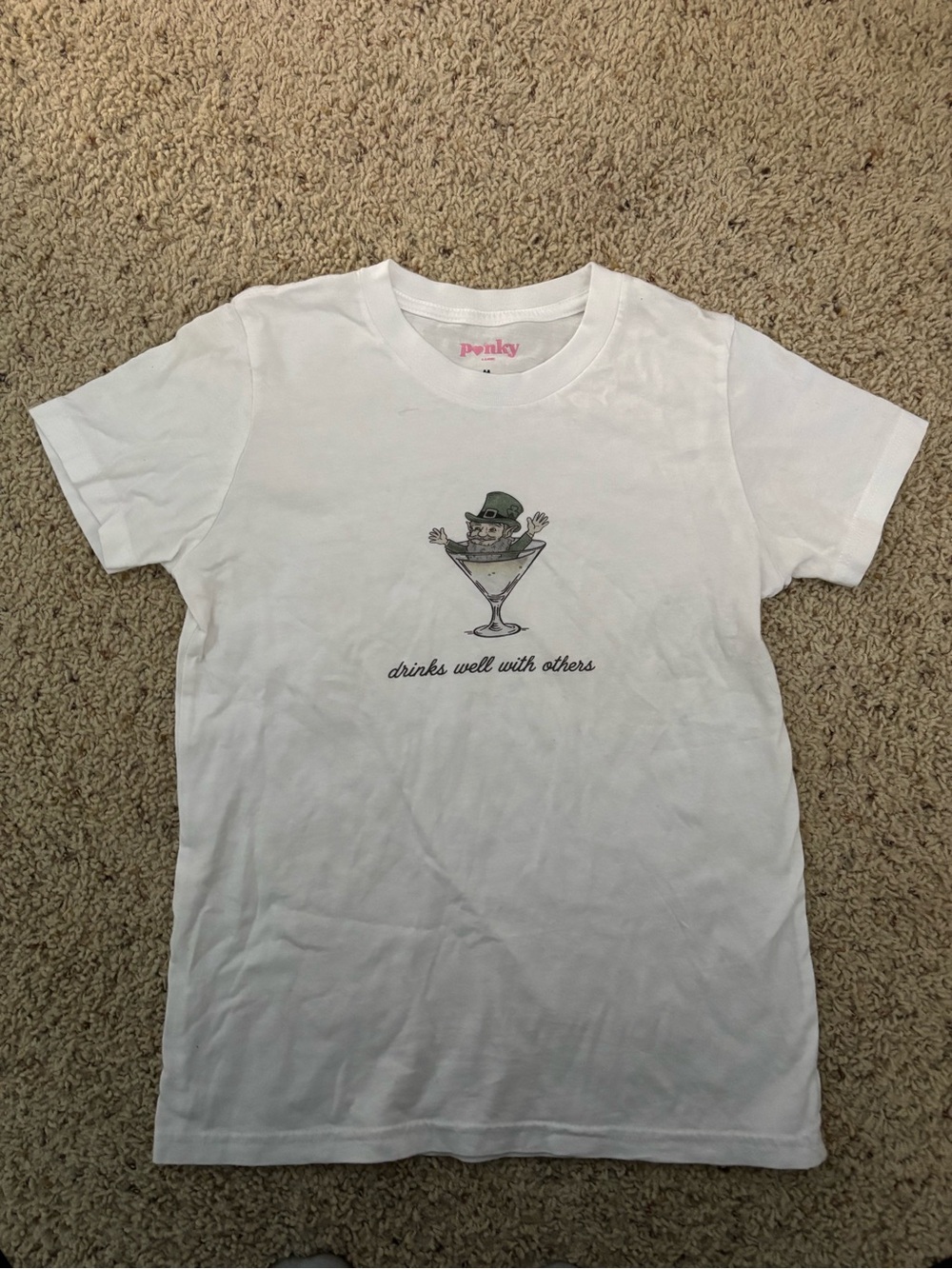 Punky White Graphic Tee - 'drinks well with others'